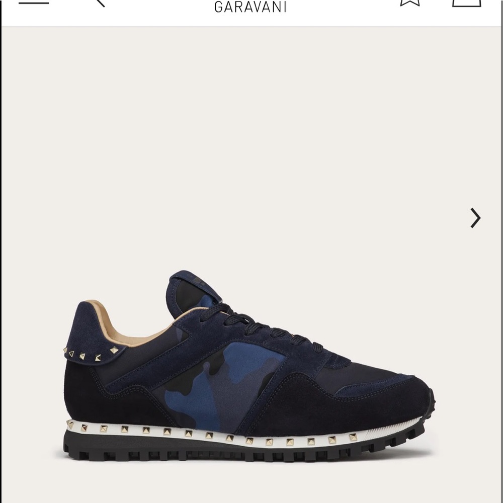 Selling Valentino’s men’s !